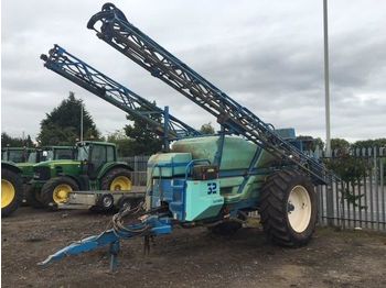 Trailed sprayer BERTHOUD RACER 32: picture 1