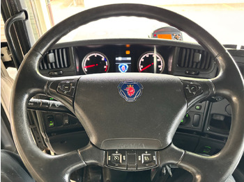 Curtain side truck SCANIA G440: picture 5