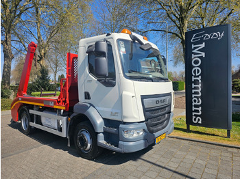 Skip loader truck DAF LF 220