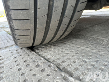 Car BMW 535D XDRIVE F11: picture 3