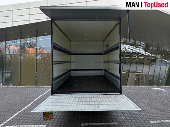 Closed box van MERCEDES-BENZ SPRINTER: picture 3