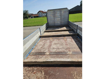 Dropside/ Flatbed truck MAN TGL 12-250: picture 5 Dropside/ Flatbed truck MAN TGL 12-250: picture 5