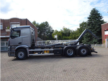 Leasing of Mercedes-Benz Actros 2545 - Hook lift truck 6x2 Mercedes-Benz Actros 2545 - Hook lift truck 6x2: picture 5