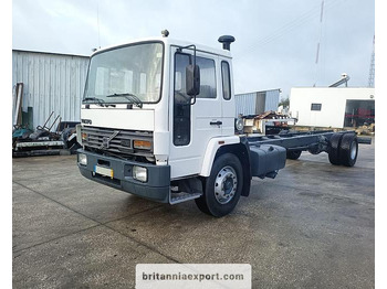 Cab chassis truck VOLVO FL6 19 | Intercooler | On springs | On 10 studs: picture 2