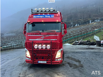 Timber truck Volvo FH540: picture 2
