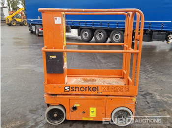 Vertical mast lift 2011 Snorkel M1230E: picture 5