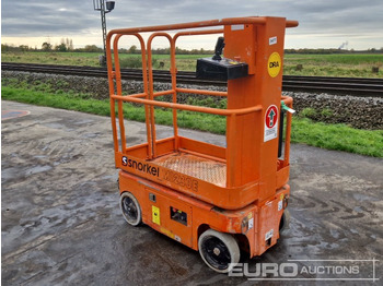 Vertical mast lift 2011 Snorkel M1230E: picture 3
