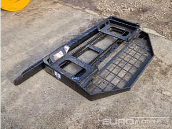 Material handling equipment