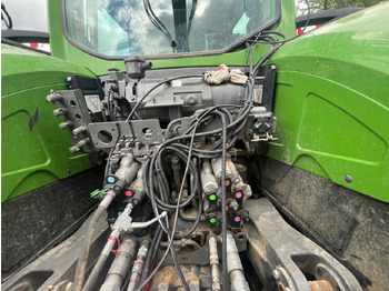 Farm tractor FENDT 1050 Vario