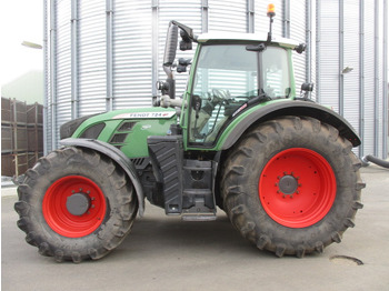 Farm tractor FENDT 724 Vario