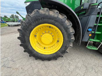 Farm tractor John Deere 7310 R: picture 4 Farm tractor John Deere 7310 R: picture 4