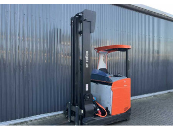 Reach truck BT