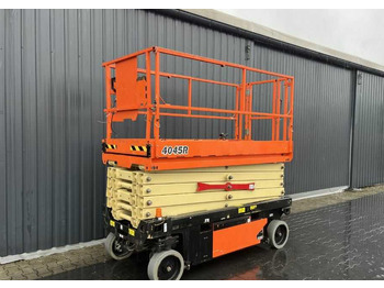 Scissor lift JLG