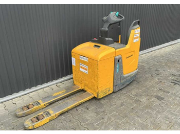 Pallet truck JUNGHEINRICH ERE