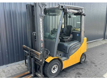LPG forklift JUNGHEINRICH TFG
