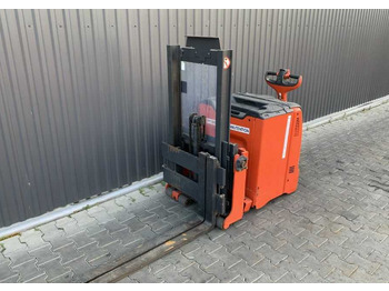 Stacker LINDE L