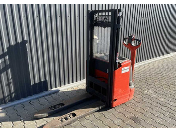 Stacker LINDE L12