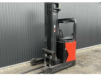 Reach truck LINDE R16