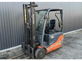 Electric forklift TOYOTA