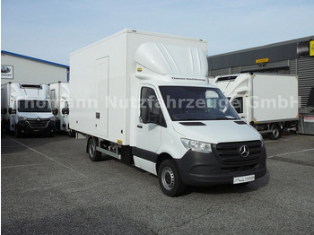Closed box van MERCEDES-BENZ Sprinter 317