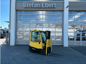 Electric forklift HYSTER