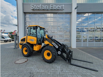Wheel loader JCB 409