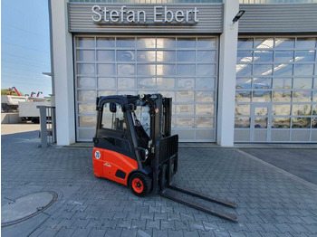 Electric forklift LINDE E