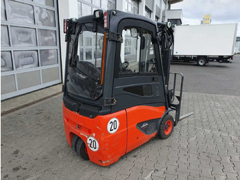 Electric forklift Linde E14 - 02 / Triplex: 4.00m! / SS / nur 2.119h!: picture 4 Electric forklift Linde E14 - 02 / Triplex: 4.00m! / SS / nur 2.119h!: picture 4