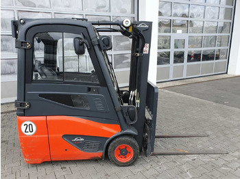 Electric forklift Linde E14 - 02 / Triplex: 4.00m! / SS / nur 2.119h!: picture 3 Electric forklift Linde E14 - 02 / Triplex: 4.00m! / SS / nur 2.119h!: picture 3