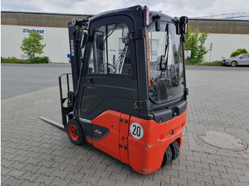 Electric forklift Linde E14 - 02 / Triplex: 4.00m! / SS / nur 2.119h!: picture 5 Electric forklift Linde E14 - 02 / Triplex: 4.00m! / SS / nur 2.119h!: picture 5