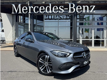 Saloon car MERCEDES-BENZ