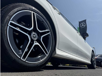 Estate car Mercedes-Benz CLA 220d Shooting Brake AMG+Pano+Distr+AHK+uvm.: picture 5