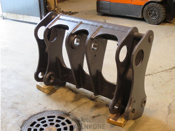Quick coupler for Construction machinery Volvo pikakiinnike L90-120 C-D-E-F-H hydraulinen: picture 5