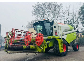 Combine harvester Claas TUCANO 430 APS: picture 2