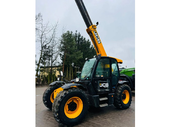 Telescopic handler JCB