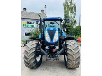 Farm tractor NEW HOLLAND T7.210