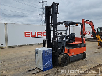Forklift TOYOTA FBMF 35