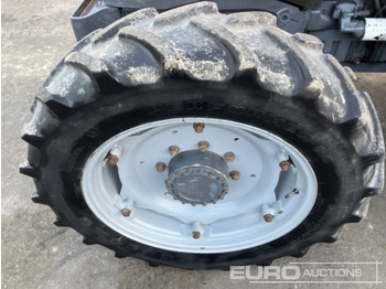 Farm tractor 2013 Massey Ferguson 5445: picture 5