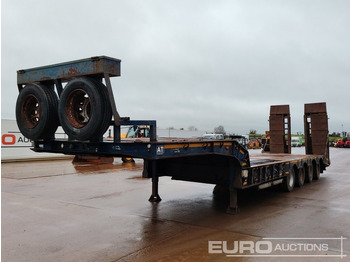 Low loader semi-trailer