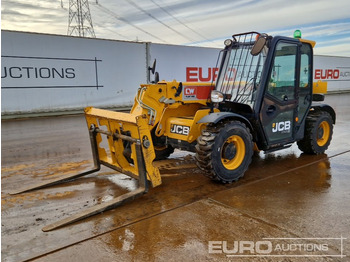 Telescopic handler JCB