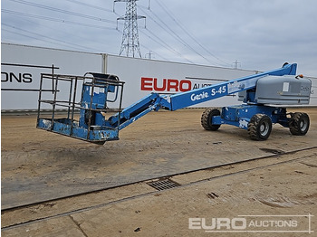 Aerial platform GENIE S45