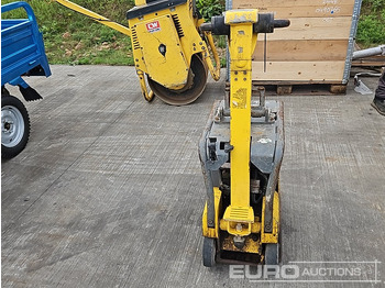 Asphalt machine Wacker Neuson Diesel Compaction Plate: picture 3