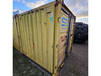 Shipping container