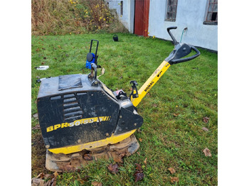 Plate compactor BOMAG