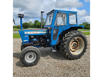 Farm tractor FORD