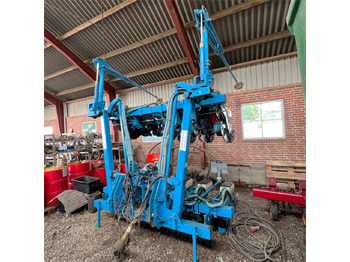 Sowing and planting equipment MONOSEM