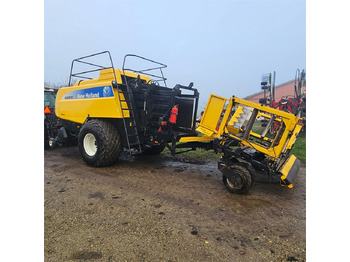 Leasing of New Holland BB9090 New Holland BB9090: picture 4 Leasing of New Holland BB9090 New Holland BB9090: picture 4