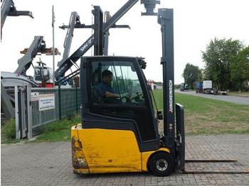 Electric forklift JUNGHEINRICH EFG