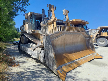 Bulldozer CAT D10T: picture 2 Bulldozer CAT D10T: picture 2