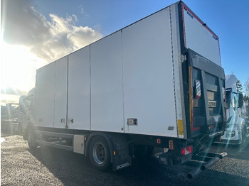 Box truck Scania P250: picture 4